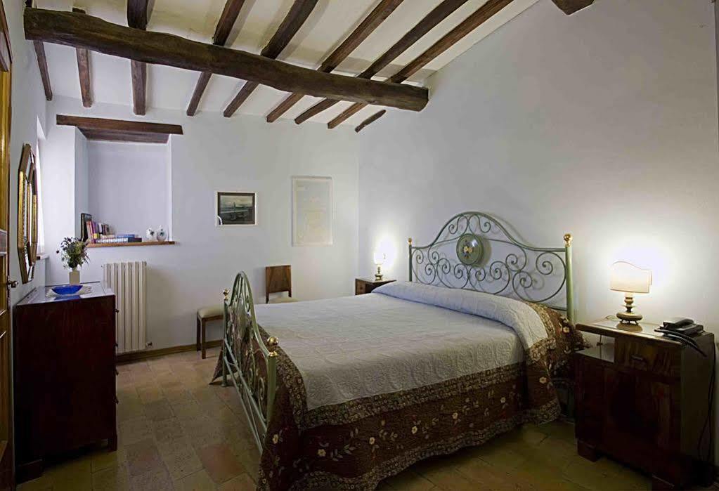 Albergo Villa Cristina 스폴레토 외부 사진